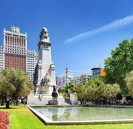 Punta Me Beautiful Apartment In Plaza Espana Madrid Exterior foto